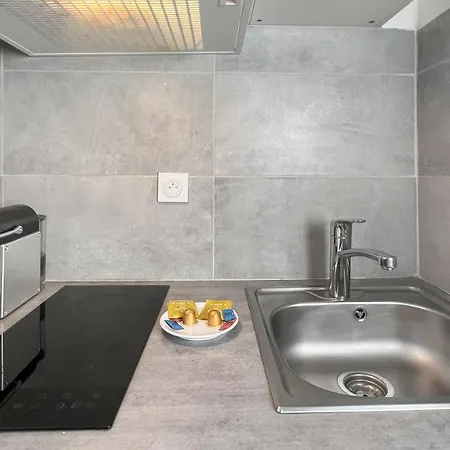 公寓 Homey Blue - Petit Studio - Proche Tram - Proche Frontiere - Wifi - Confortable 盖拉德